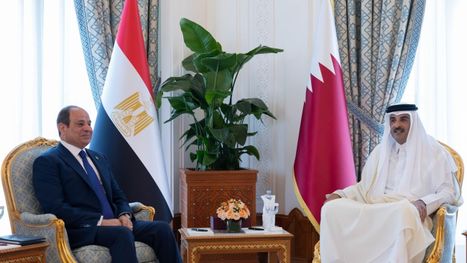 السيسي وأمير قطر يؤكدان رفض التهجير من غزة.. بحثا ملف ...