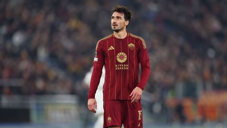 هوملز يعلن عن موعد اعتزاله كرة القدم ...