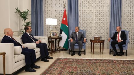 الأردن وسوريا تعقدان أكبر اجتماع في تاريخهما وتوقعان 10 اتفاقيات