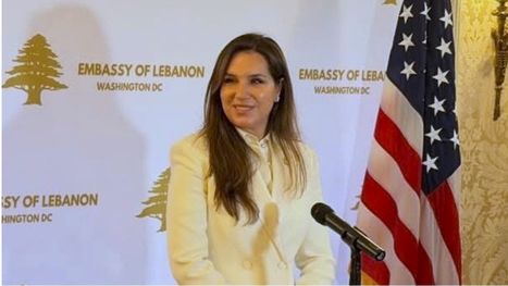 ما حقيقة ظهور سفيرة لبنان لدى الولايات المتحدة في مطار بن غوريون؟ (شاهد)