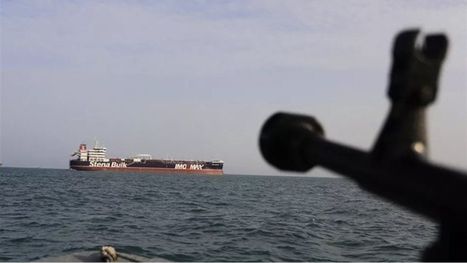 إيران تواصل إغلاق مضيق هرمز.. وغموض بشأن استئناف المفاوضات