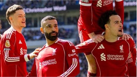 ليفربول يخطف فوزا مثيرا أمام إيفرتون في 