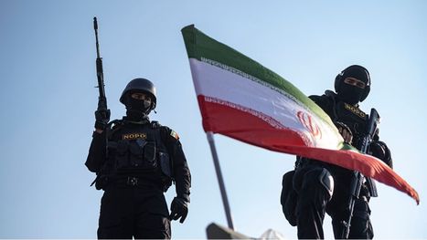 ذي إيكونوميست: طهران ترد على الهجمات الأمريكية بكلفة عسكرية 