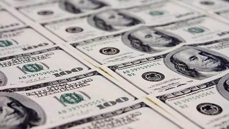 WSJ: أمريكا توقف شحنات الدولار للعراق لعدم تفكيك بغداد الفصائل المسلحة