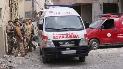 جريح من حزب الله يُسلّم نفسه لقوات الاحتلال بعد تهديدها بقصف سيّارة إسعاف