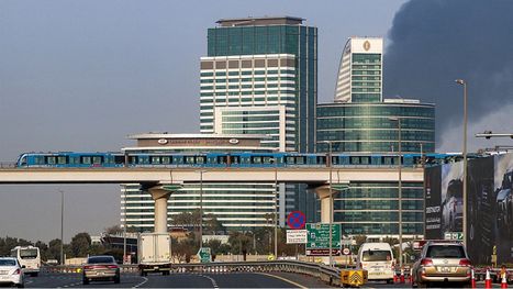 حريق بمنشأتي نفط في البحرين والإمارات بعد هجوم بطائرات مسيّرة