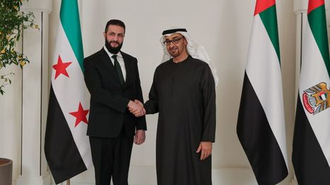 الشرع يهاتف ابن زايد بعد حادثة السفارة.. والداخلية السورية توضح