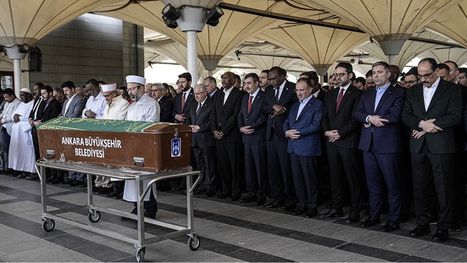 وفاة نجل عبدالفتاح البرهان بتركيا.. وتشييع جثمانه بحضور رسمي (شاهد)