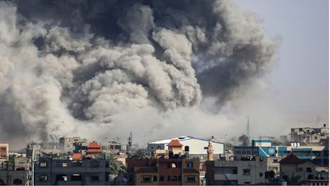 قصف جوي كثيف وأحزمة نارية على رفح.. وجيش الاحتلال: "نشن هجوما مباغتا"