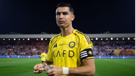 رونالدو يوجه رسالة تحفيزية لجماهير النصر قبل مواجهة الهلال الحاسمة
