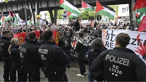الشرطة الألمانية تقمع مسيرة داعمة للفلسطينيين في برلين