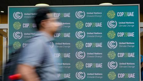 الغارديان: جيش من الحسابات المزيفة يدافع عن رئاسة الإمارات لقمة المناخ