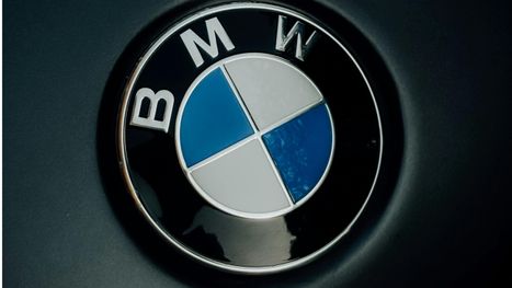 BMW تعتزم تشغيل روبوتات بشرية الشكل في مصانعها الألمانية