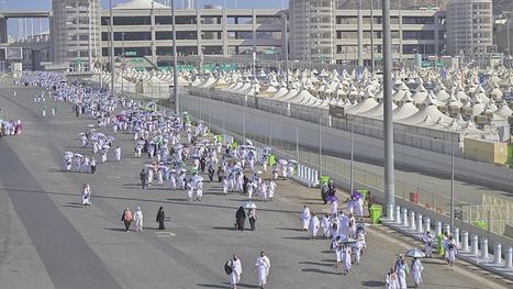 انطلاق أولى رحلات 