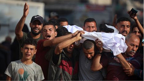قصف المدارس والخيام.. الاحتلال الإسرائيلي يواصل إبادة العائلات في غزة قصف المدارس والخيام.. الاحتلال الإسرائيلي يواصل إبادة العائلات في غزة