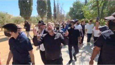 بن غفير يواصل استفزازاته بقيادته اقتحامات المستوطنين للأقصى