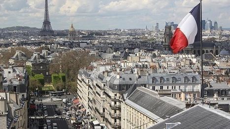 فرنسي يبصق على مغربية محجبة في باريس.. والسلطات تستنكر (شاهد)
