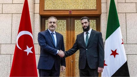 إيكونوميست: لماذا شعرت إسرائيل بالقلق من زيارة فيدان لدمشق؟