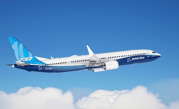 faa-certifies-boeing-737-10-image-1