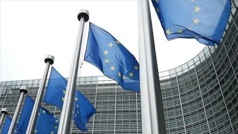 بدعوة ألمانية.. قمة أوروبية طارئة في بافاريا 18 يوليو لتعديل منظومة اللجوء