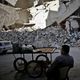 حلب - أسواق مع مشاهد الدمار - عيد الأضحى 6-10-2014 (الأناضول)