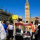 احتجاج في لندن على الدعوة التي وجهتها الحكومة البريطانية للسيسي - الأناضول