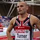 سرقة منزل وسيارة اندي تورنر الرياضي الأولومبي البريطاني أثناء جنازة والدته