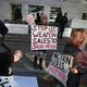 نشطاء أمام السفارة السعودية في واشنطن احتجاجا على قتل خاشقجي- جيتي