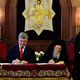 بوروشنكو وبطريرك القسطنطينية يوقعان قرارا يتعلق باستقلال الكنيسة الأوكرانية جيتي