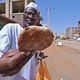 GettyImages- السودان خبز
