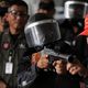 الأمن التايلندي يطلق الغاز المسيل للدموع على متظاهري المعارضة - ا ف ب