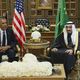استقبل العاهل السعودي الجديد أوباما الذي جاء معزيا بوفاة الملك عبد الله - أ ف ب