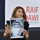 زوجة المدون السعودي رائف بدوي إنصاف ـ أ ف ب