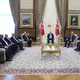 أردوغان خلال لقائه مع قيادات حماس في القصر الرئاسي بأنقرة- جيتي