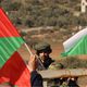 جندي إسرائيل علم فلسطين- جيتي
