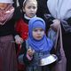 لاجئون فلسطينيون في مخيم اليرموك - (أرشيفية) أ ف ب