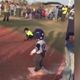 طفل يرقص أثنا لعبه البيسبول ـ يوتيوب