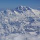 صورة ملتقطة من الجو في 27 نيسان/أبريل 2019 تظهر جبل إيفرست