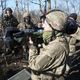 جنود أوكرانيون يتدربون على صواريخ بريطانية مضادة للدبابات- جيتي
