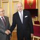وزير الخارجية الجزائري رمطان لعمامرة ونظيره الفرنسي لوران فابيوس
