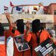 محتجون يحاكون عمليات إعدام أمام سفارة مصر بتونس - aa_picture_20150529_5486006_web