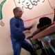 أستاذ يعنف تلميذة بالمغرب - يوتيوب