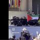 طالبة ترفع علم فلسطين خلال تخرجها- إكس