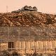 دبابة إسرائيلية شرق رفح- جيتي