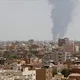 أعمدة الدخان في الخرطوم.. الأناضول