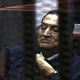 المحكمة قضت سابقا باسقاط التهم عن مبارك وعدم جواز محاكمته - الأناضول