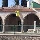 رفع العلم البيزنطي على مسجد في قبرص اليونانية- إعلام تركي