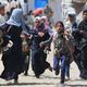 لاجئون فلسطينيون في رفح.. الأناضول