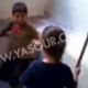 طفل لبناني يضرب طفلا سوريا بتحريض من أهله - صورة من فيديو