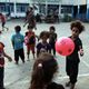 أطفال لاجئون بغزة لأحد مدارس وكالة الغوث - الأناضول